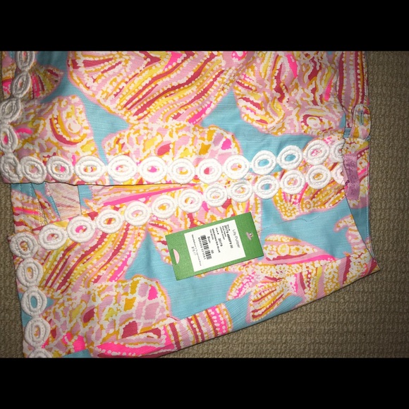 Lilly Pulitzer 00 skort- never worn - Picture 3 of 5